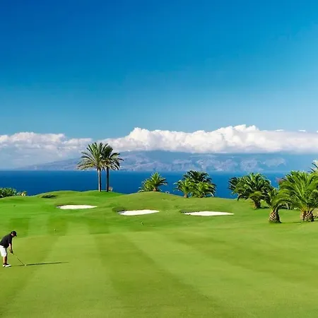 Willa Simona. Peaceful 3 Bedroom Villa. Chayofa