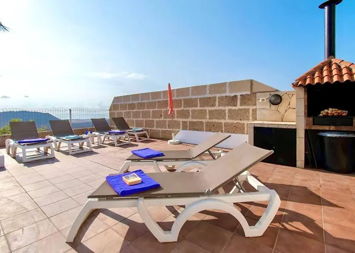 Villa Simona. Peaceful 3 Bedroom Villa.