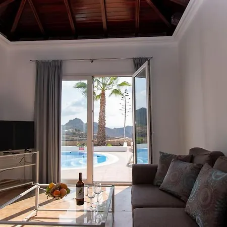 Simona. Peaceful 3 Bedroom Villa. 빌라 Chayofa
