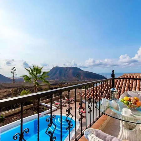 Simona. Peaceful 3 Bedroom Villa. Villa *